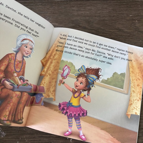 Disney Junior Fancy Nancy A Chance to Dance paperback book - Picture 3 of 3